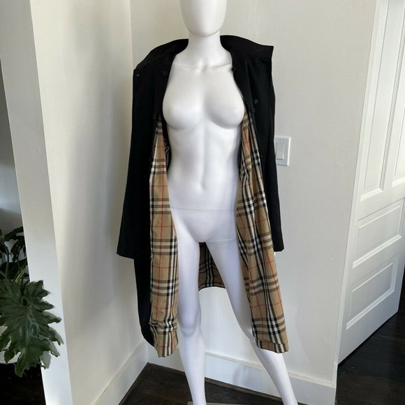 Burberry London Black Novacheck Wool Canvas Car Coat with Liner
